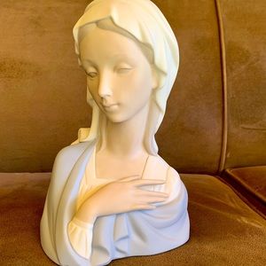 Lladro Madonna Bust Figurine Blessed Mother